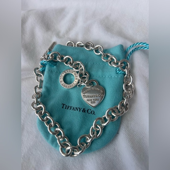 Tiffany & Co. Return to Tiffany® Heart Tag Toggle Necklace - Picture 6 of 6